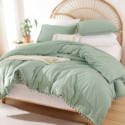 Ball Pom Comforter Set - Sage Green