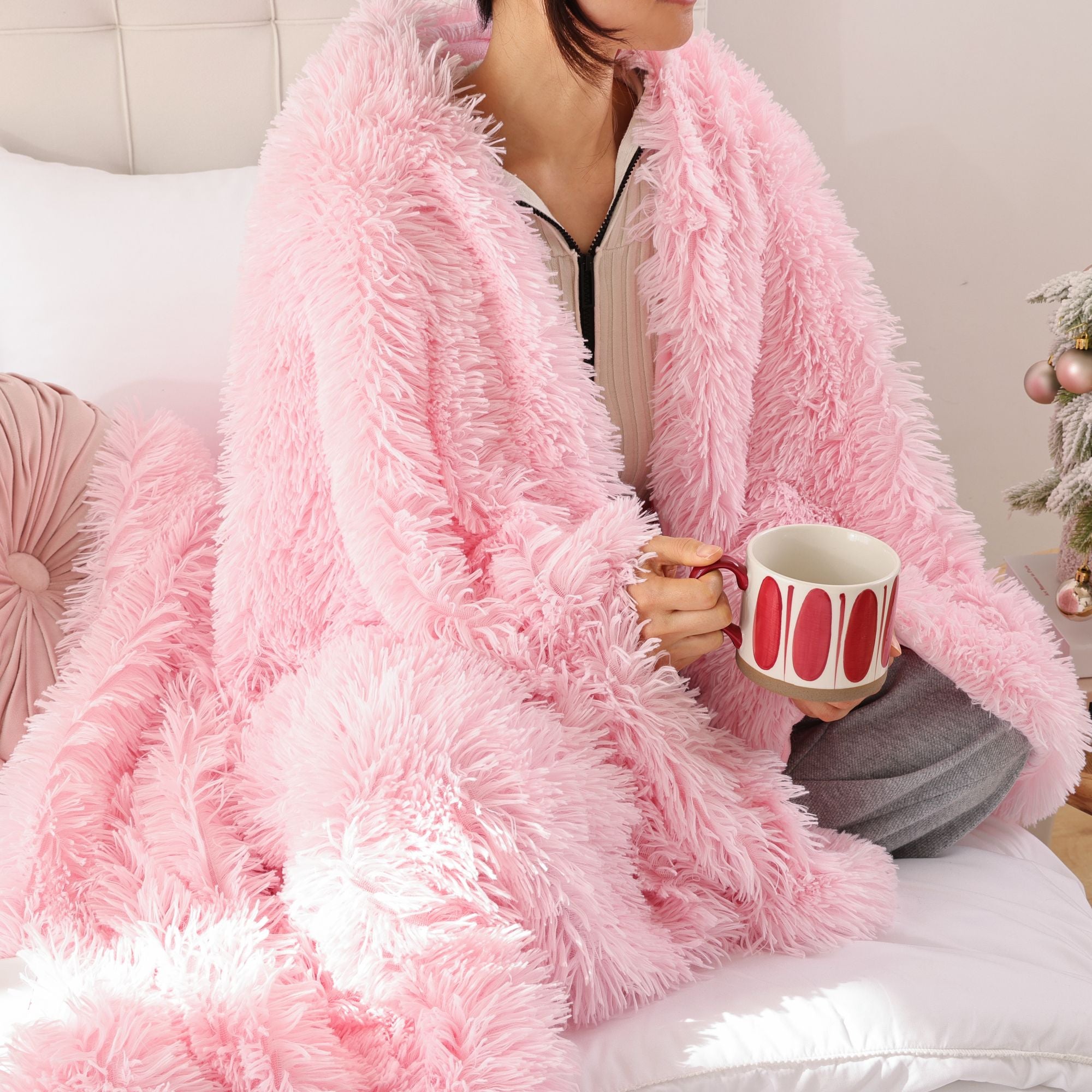 Hot pink fur blanket sale