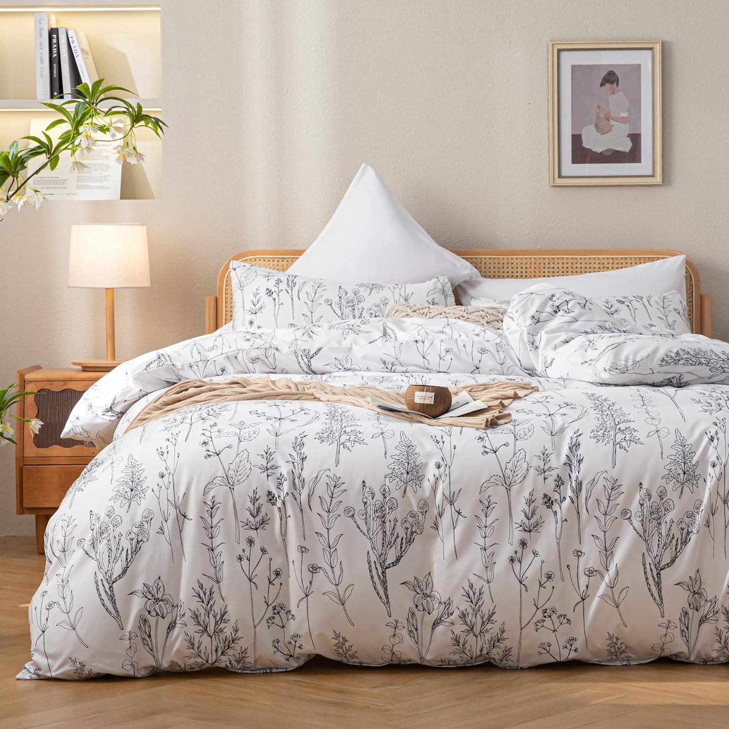 Flower Comforter Set - White